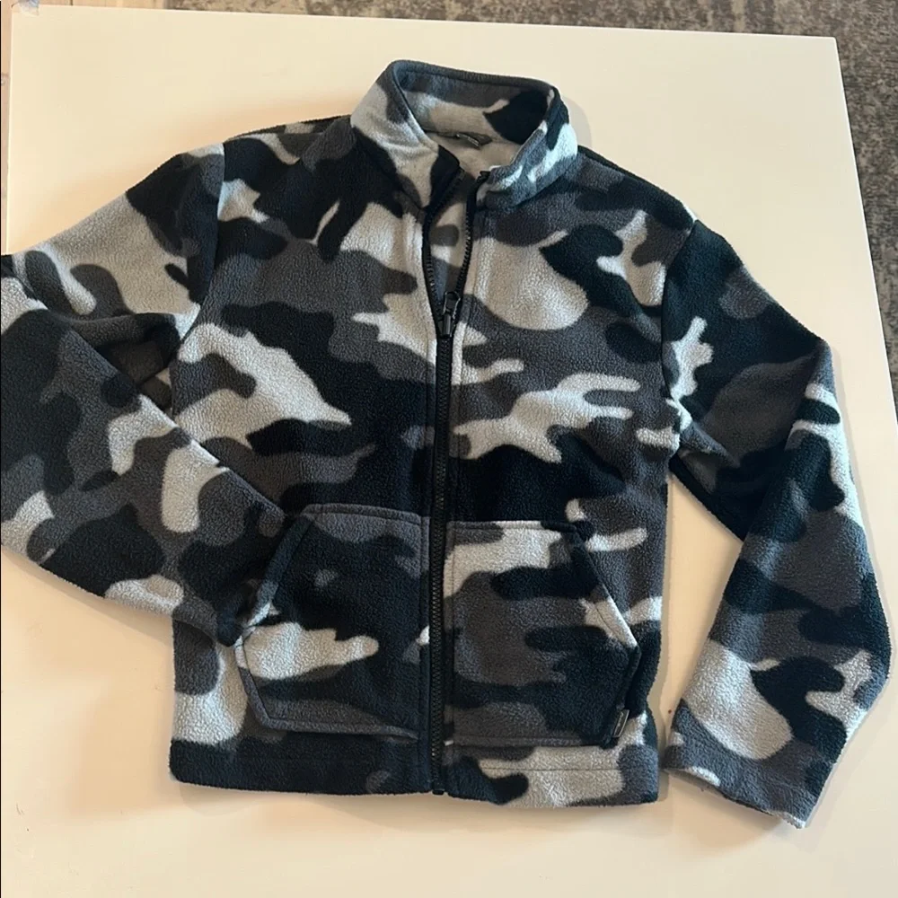 Eddie Bauer Black and Gray Camo Kids Fleece Zippered Jacket